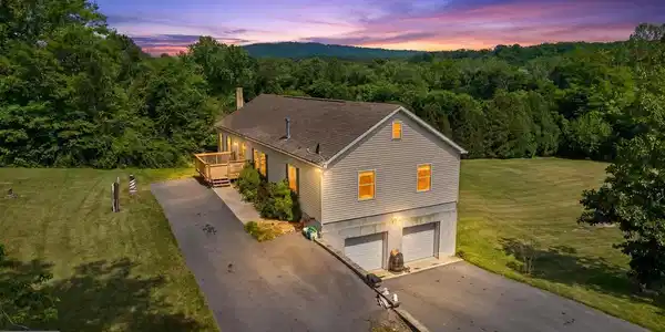 284 WOODMONT ROAD