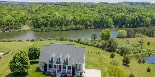 180 ISAAC DRIVE