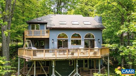 32 STONY COVE LN
