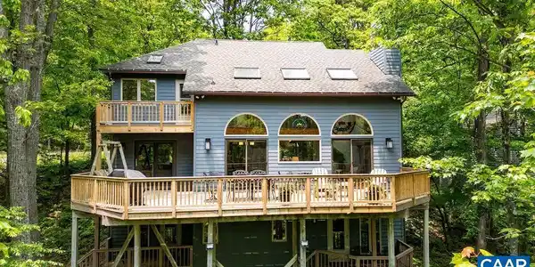 32 STONY COVE LN