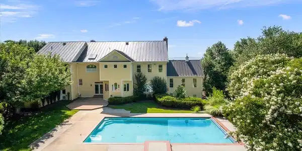 15140 LOYALTY ROAD