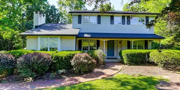 1622 GABLE DRIVE