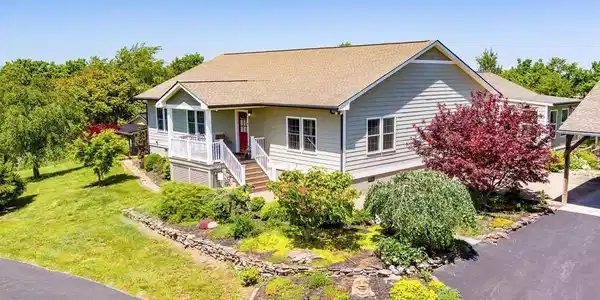 191 COTTONTAIL LANE