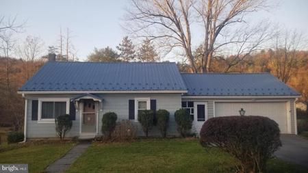 445 BEAVER ROAD