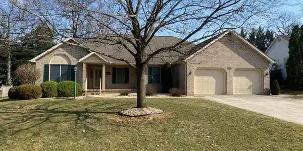 6985 FAIRWAY DRIVE EAST