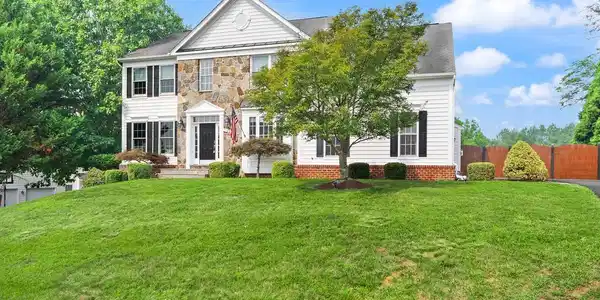 11489 POTOMAC HEIGHTS LANE