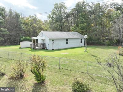 400 WISTERIA RIDGE ROAD