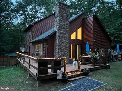 945 WHITE OAK TRAIL
