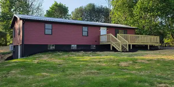 5 DENSE OAK LANE