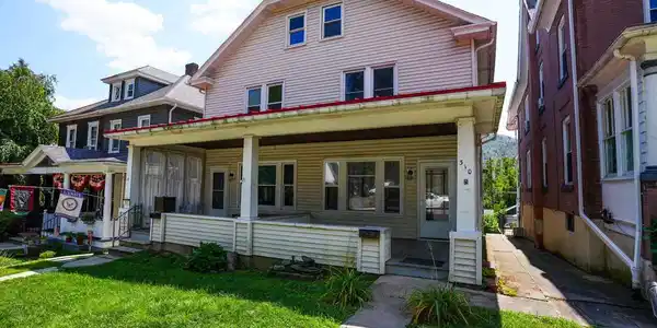 310 COLUMBIA AVENUE