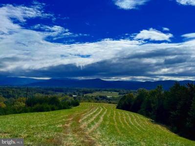 12 GALLOWAY SPRING LANE