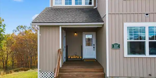557 UPPER DEER VALLEY ROAD