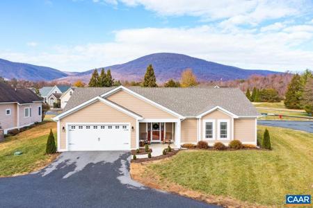 10 APPLE BLOSSOM CT