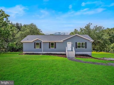 17 APPLE ORCHARD TRAIL
