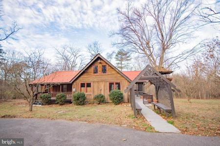 118 RARE DOGWOOD LANE