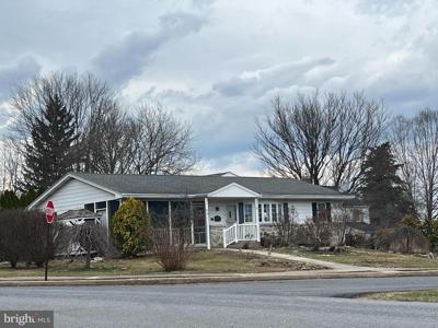 2 LOCUST LANE