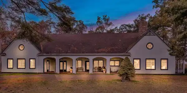 22 RIDGE ROAD