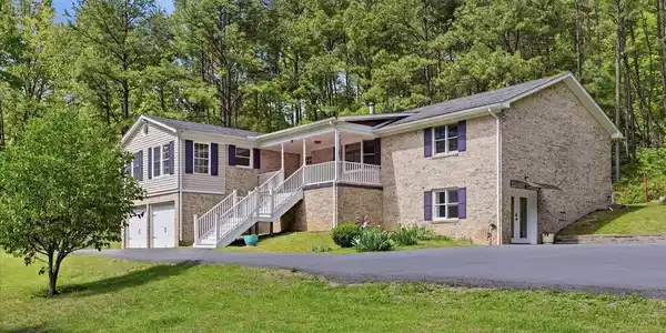 3744 BROWNTOWN ROAD