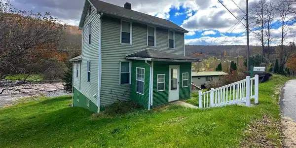 60 GORMAN STREET