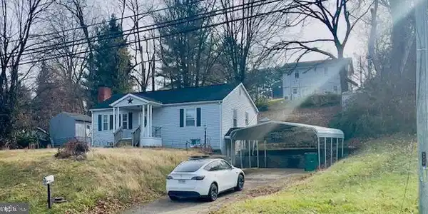 1312 MAIN STREET