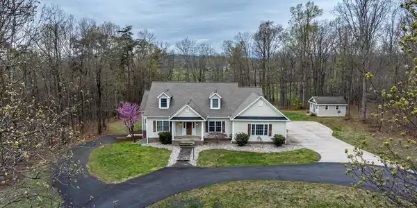 1099 ONEALS RD