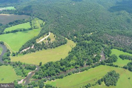 72 ACRES ON THE CACAPON RIVER
