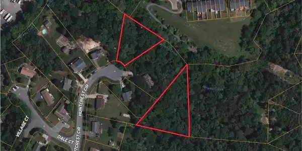 129 HUNTCREST CIRCLE