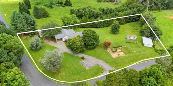 1640 PEA RIDGE RD