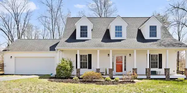 260 FAIRVIEW ROAD