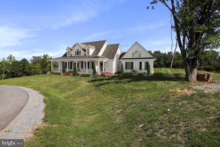 BELLA VISTA SUBDIVISION -SECTION 2, LOT 25