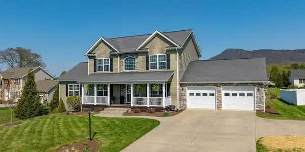 9245 KING RUSSELL CT