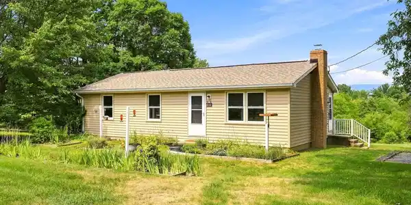 852 MCDONALD ROAD
