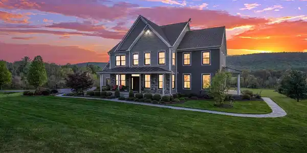 38276 MOUNTAIN AIR LANE