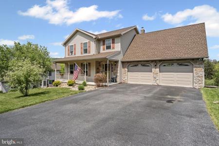 236 RIDGEVIEW DRIVE