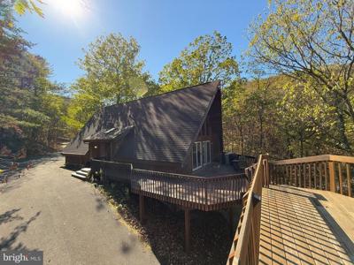 2157 TIMBERLAKE DRIVE