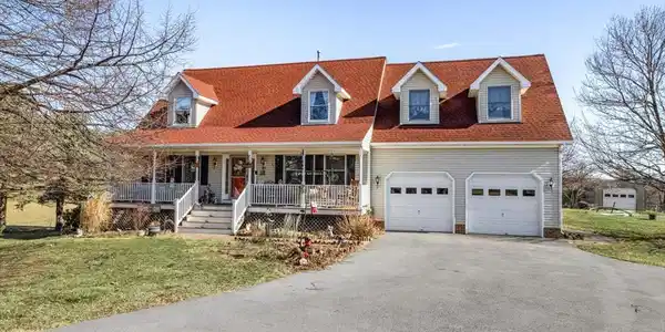 185 PANARAMA DRIVE