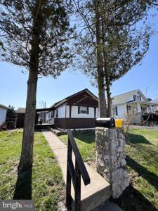 525 HIGHLAND AVE