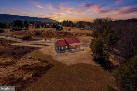 237 FOGGY BOTTOM LANE