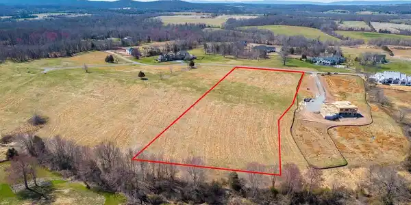 Lot 63 MUNSUN