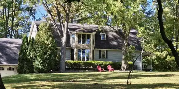 2237 EARLYSTOWN ROAD