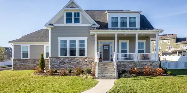 520 MOLLYS WAY LANE