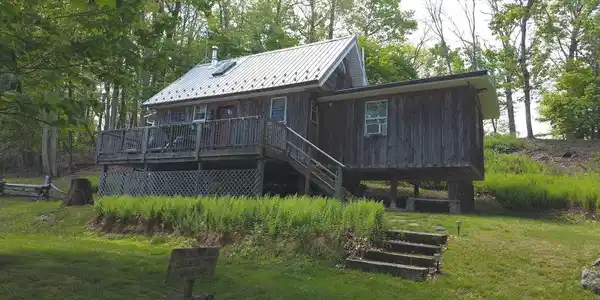 152 SHARPS RIDGE LANE