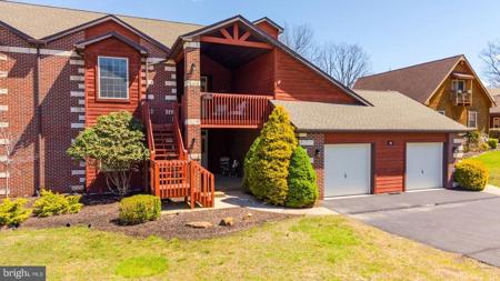 40 SUGARLOAF LANE