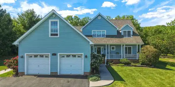 475 FAIRVIEW CIRCLE