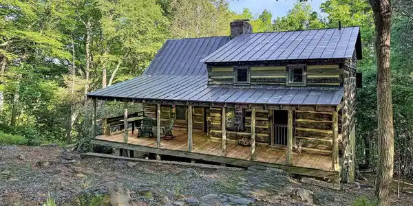 20 BUCKHORN LN