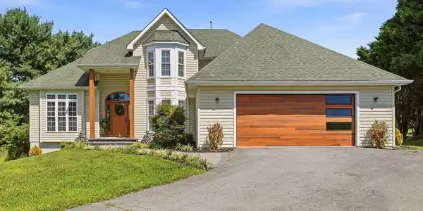 199 MEETING HOUSE DRIVE