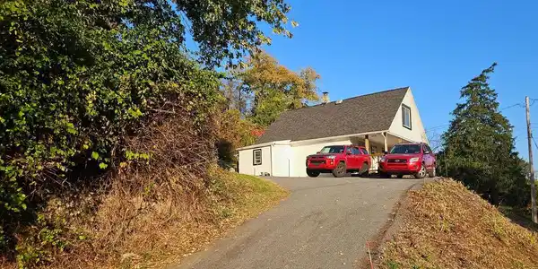 1913 OLD STATE ROAD