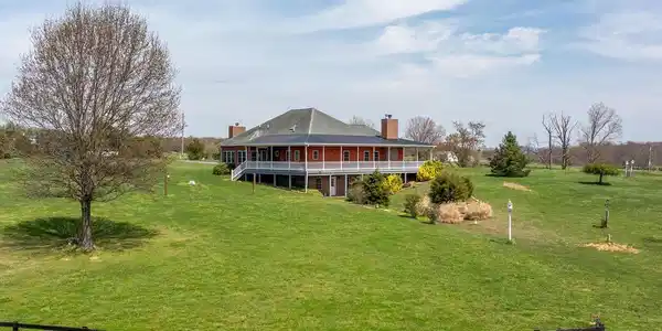 1280 BARBERSHOP ROAD