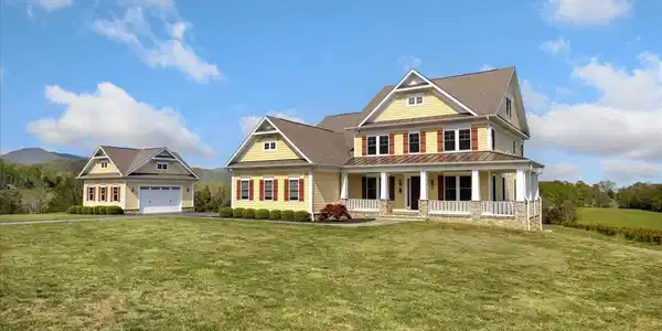 278 LITTLE MOUNTAIN LANE