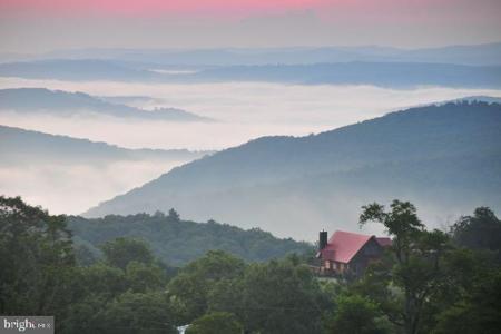 9 AC 489 SUGAR MAPLE ROAD